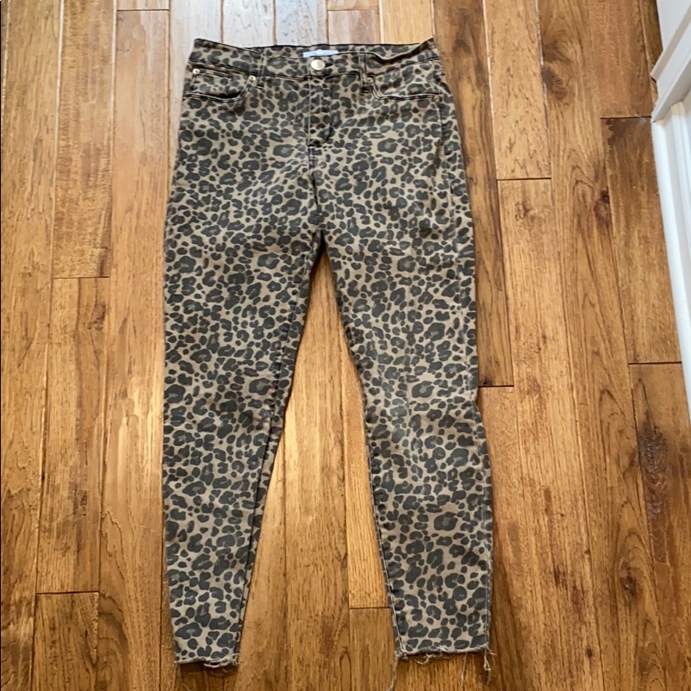 Lightly used STS Nordstrom Leopard print jeggings!